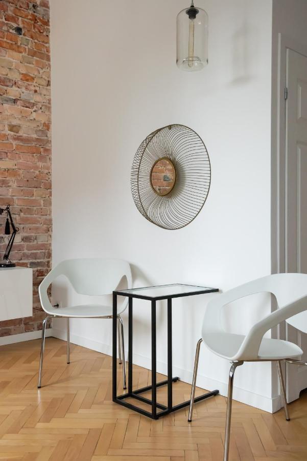 Old Town Basilisk Apartment Warsaw Exterior photo