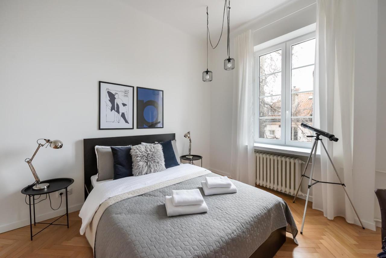 Old Town Basilisk Apartment Warsaw Exterior photo